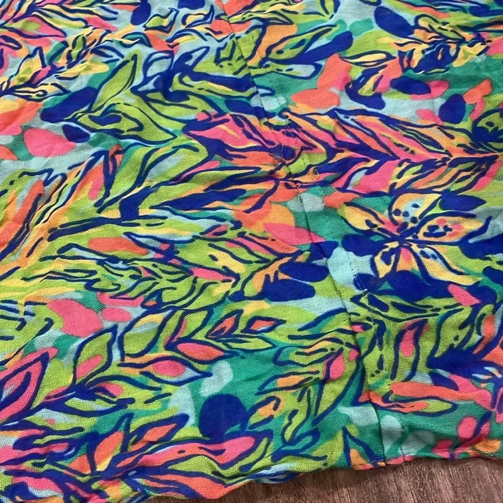 Lilly Pulitzer Riley Multi Hot Spot Giraffe Infinity Scarf